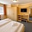 WOS Hotel