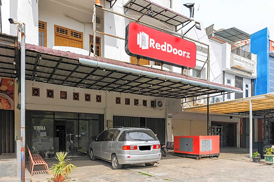 RedDoorz Syariah @ Panglima Nyak Makam Aceh 2