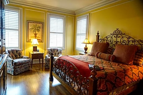 1 King Bed  Premier Room  Non-Smoking