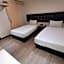 Ease Hotel