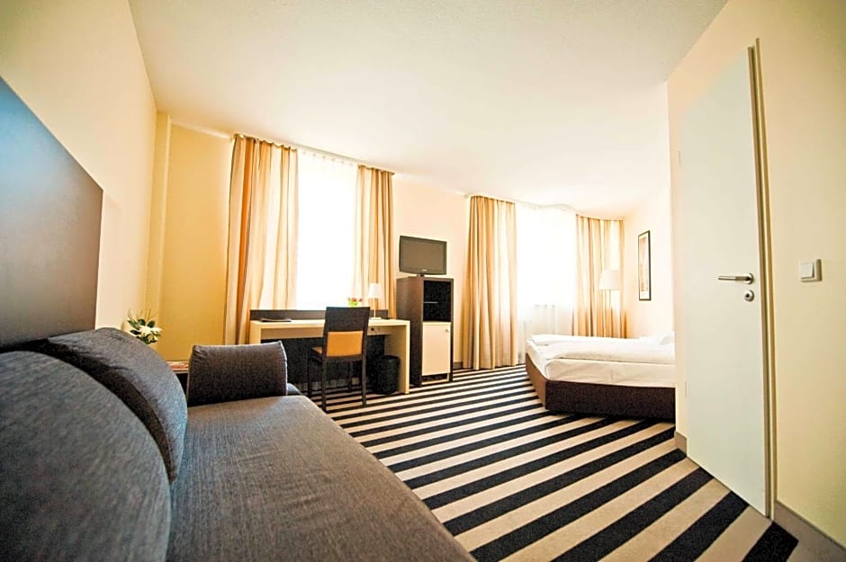Bristol Hotel