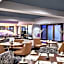 DoubleTree by Hilton Chatsworth