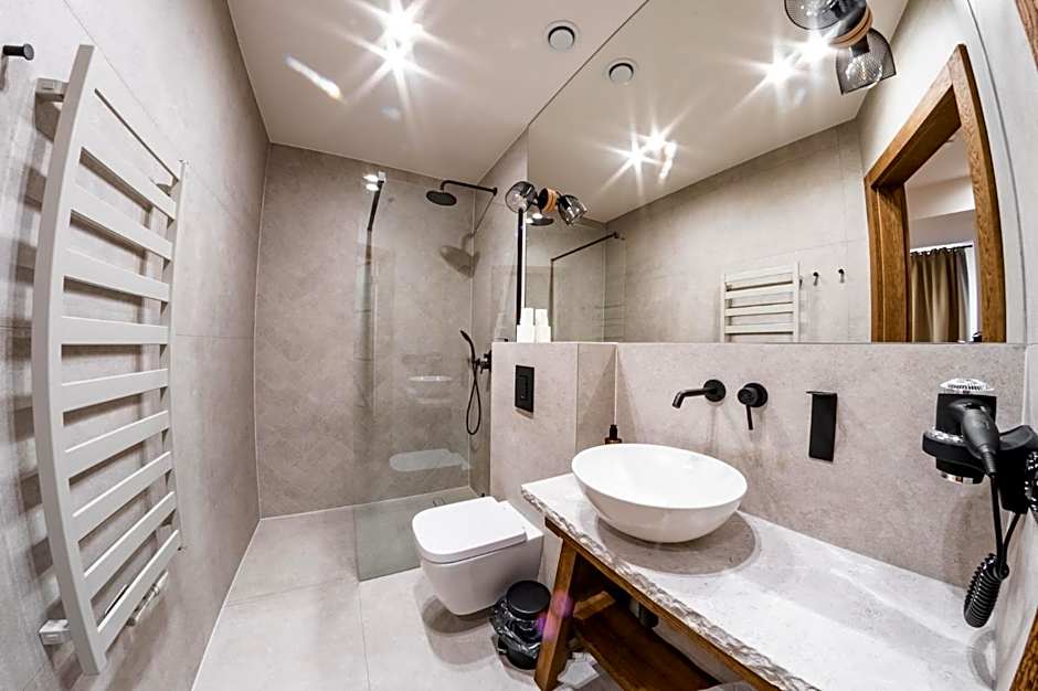 Dwór Bogucin Hotel&Restauracja