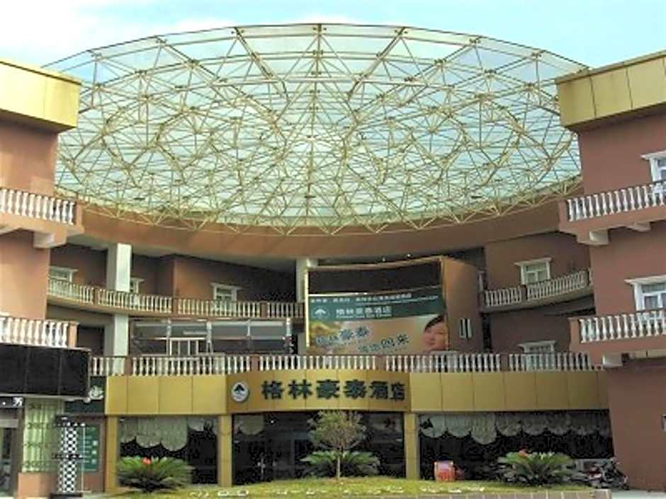 GreenTree Inn Jiangsu Suzhou Kunshan Shimao Plaza Hotel