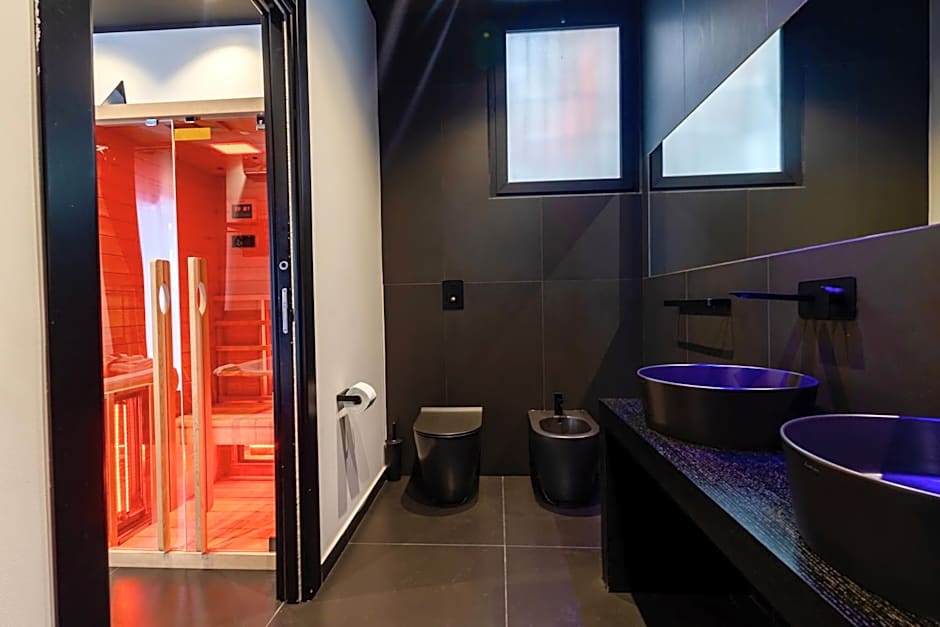 Maximum hub suite&spa
