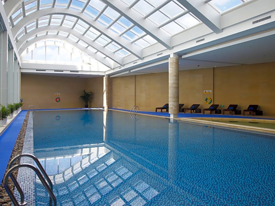 Howard Johnson Sunshine Plaza Ningbo