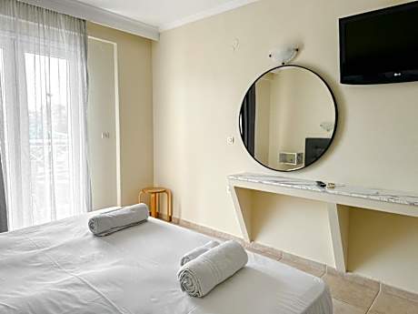 Superior Double or Twin Room with Pool View