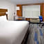 Holiday Inn Express & Suites Altoona By IHG