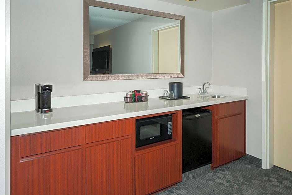 Courtyard by Marriott Lakeland