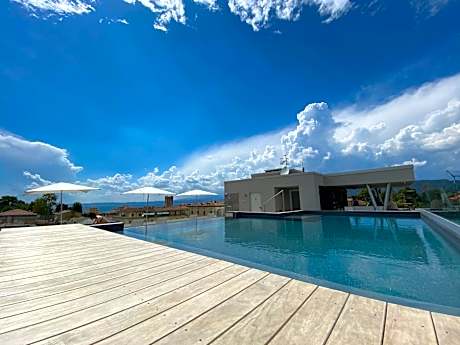 Solho Hotel