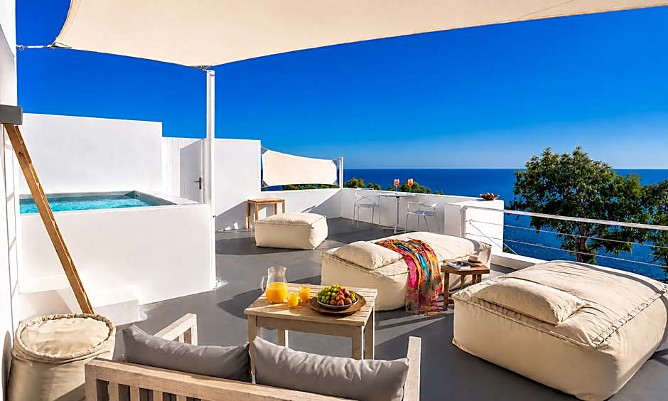 Santorini Heights