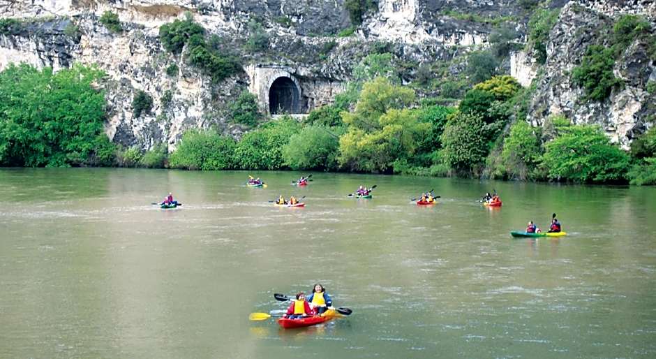 TETYK Keramoti Hotel Apartments