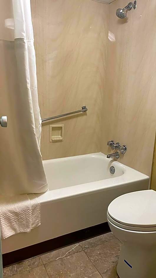 Ramada by Wyndham Rome - Verona