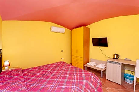 Double or Twin Room with Garden View