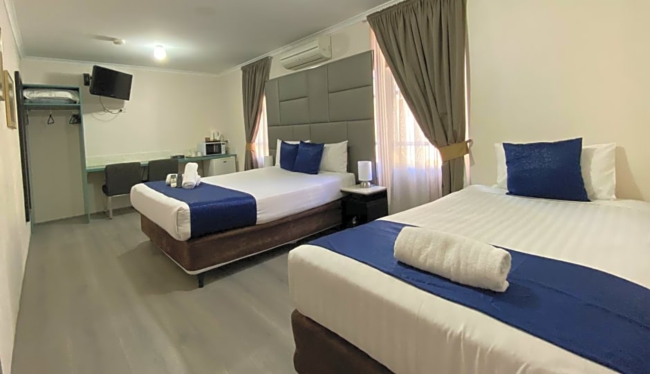 Photo 1 of 2 of Standard Twin Room