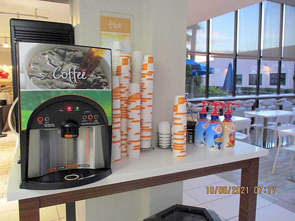 Quality Inn & Suites Kissimmee by The Lake