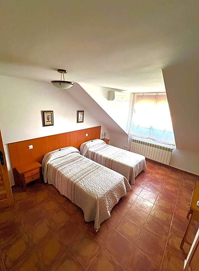 Hotel Puente de Piedra