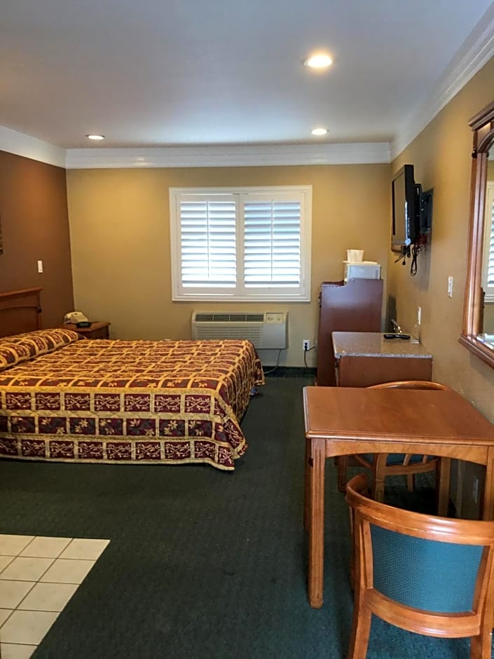 Beverly Inn