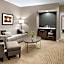 Hilton Indianapolis Hotel & Suites