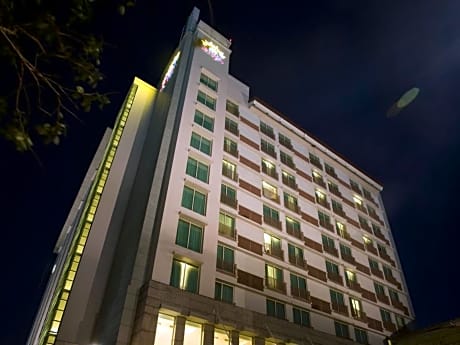 Grand Surya Hotel Kediri