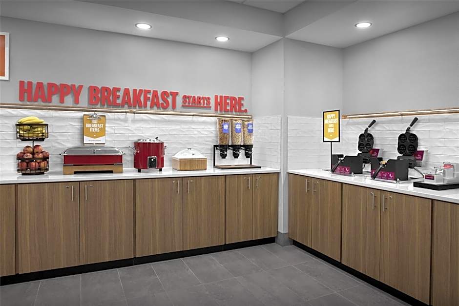 Hampton Inn Lenoir City