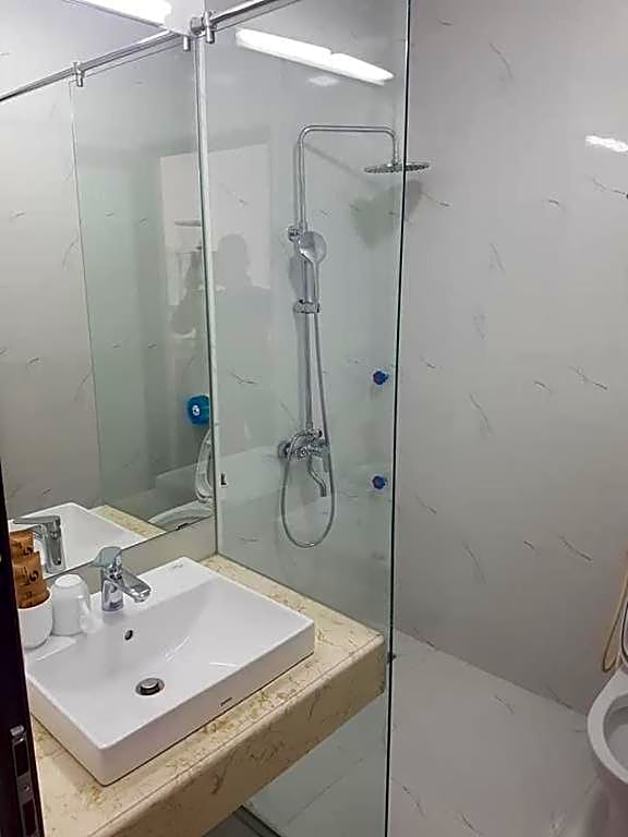 Korea 2 Hotel - Pham Tuc Minh