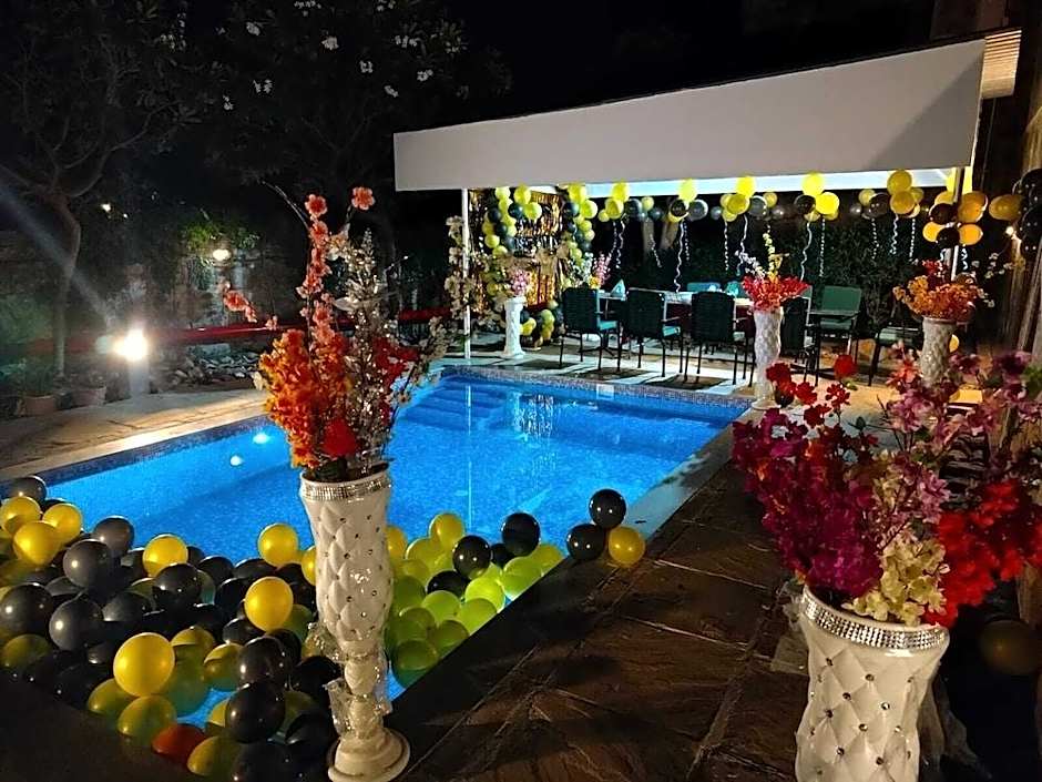 Mana Hotels