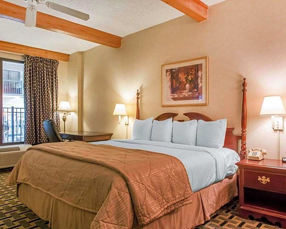 Quality Inn & Suites Ridgeland