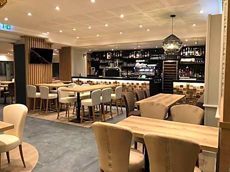 Best Western Le Duguesclin