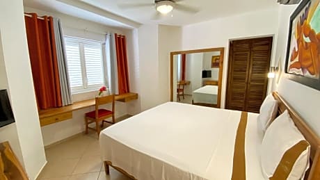 Two-Bedroom Deluxe Apartment