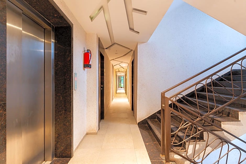 Treebo Supreme Grande