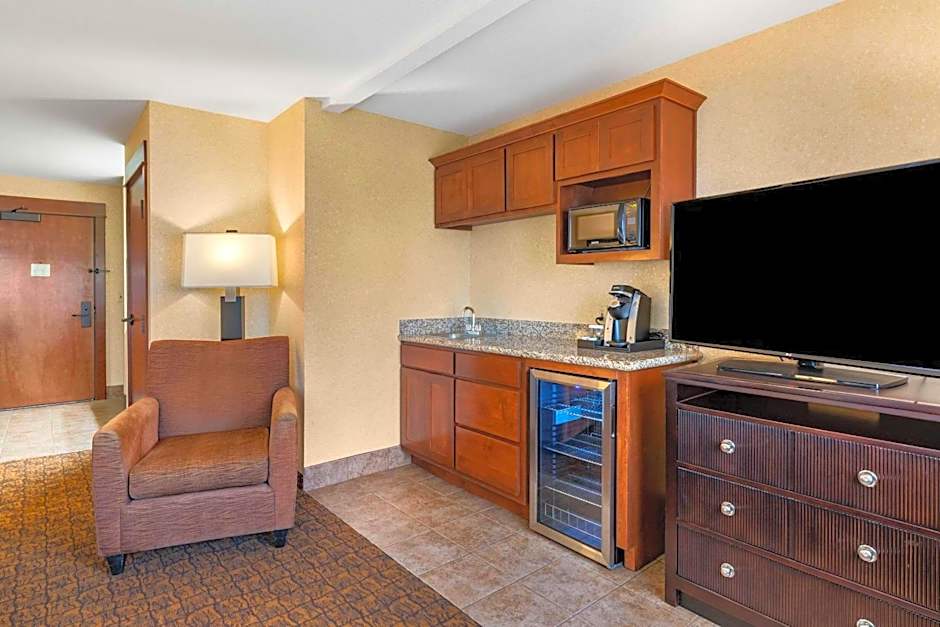 Lloyd Hotel Astoria Bayfront, Ascend Hotel Collection