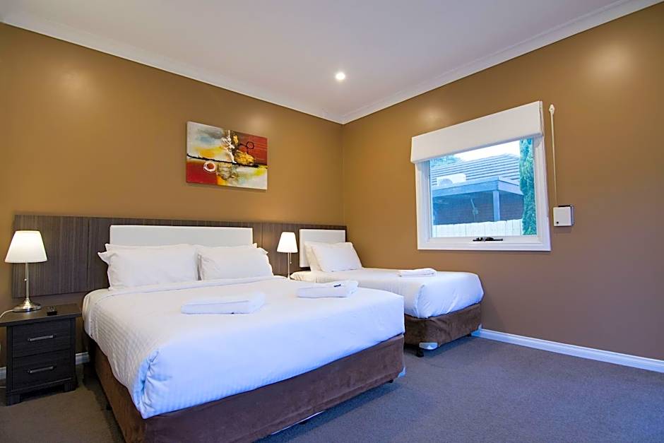 Best Western Plus Buckingham International