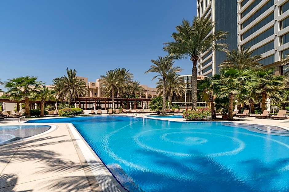 The Diplomat Radisson Blu Residence