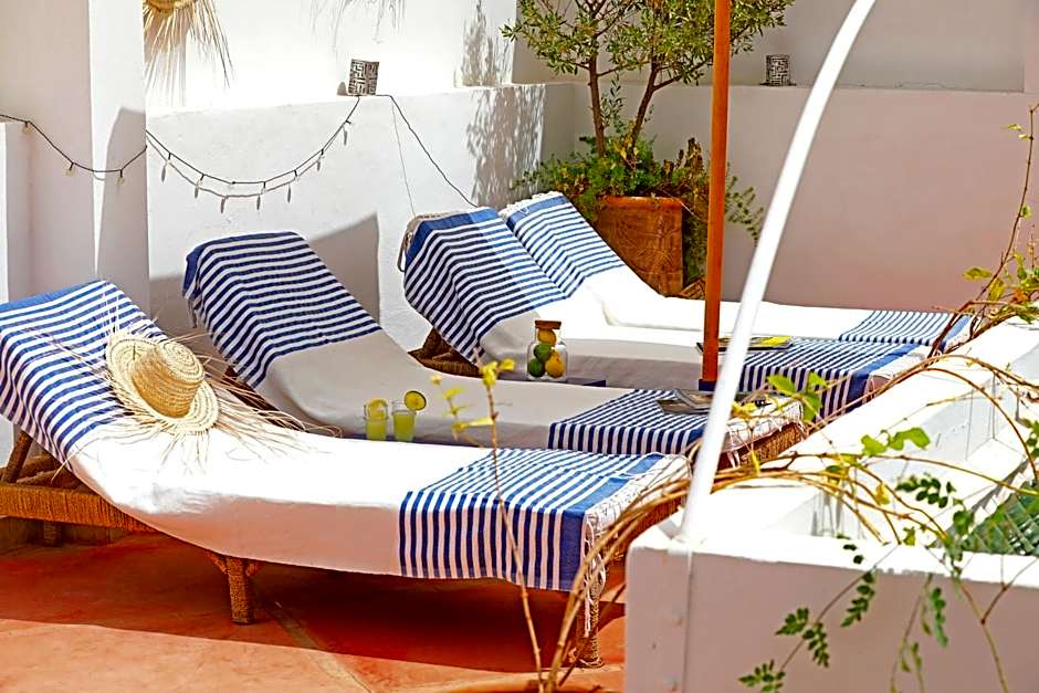 Riad la Parenthèse by Sashema