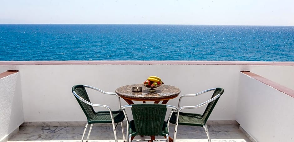 Irini's Rooms Fteoura