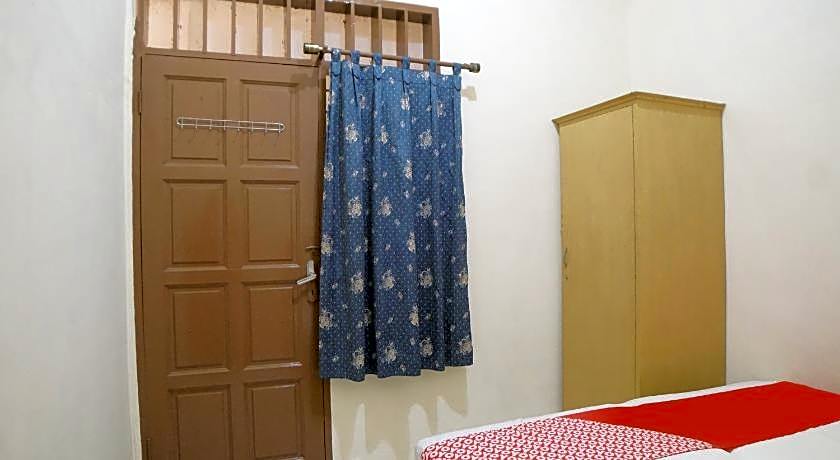 Hotel O Kost Ketapang Syariah