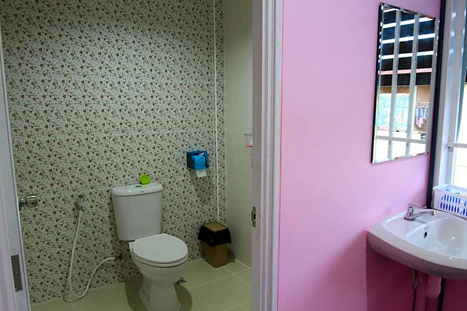 Siri Guesthouse