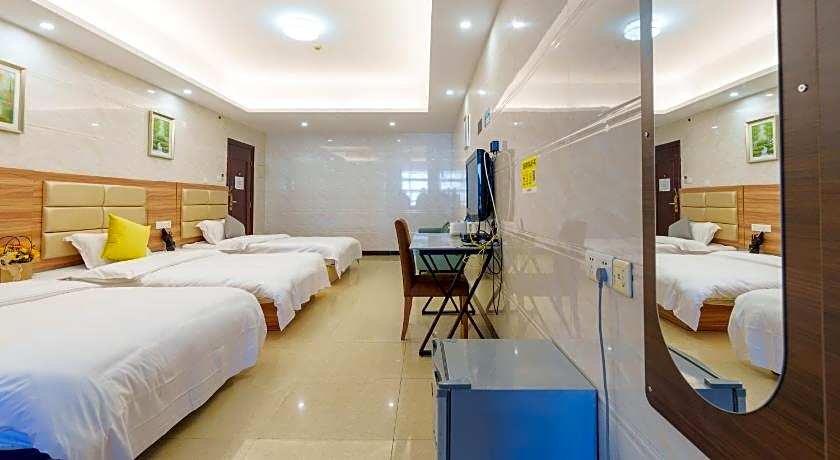 Sunny Apartment Of Grand Continental