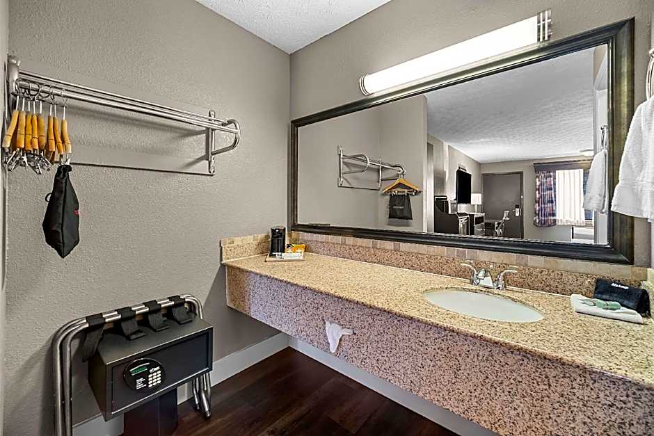 Best Western Braselton Inn
