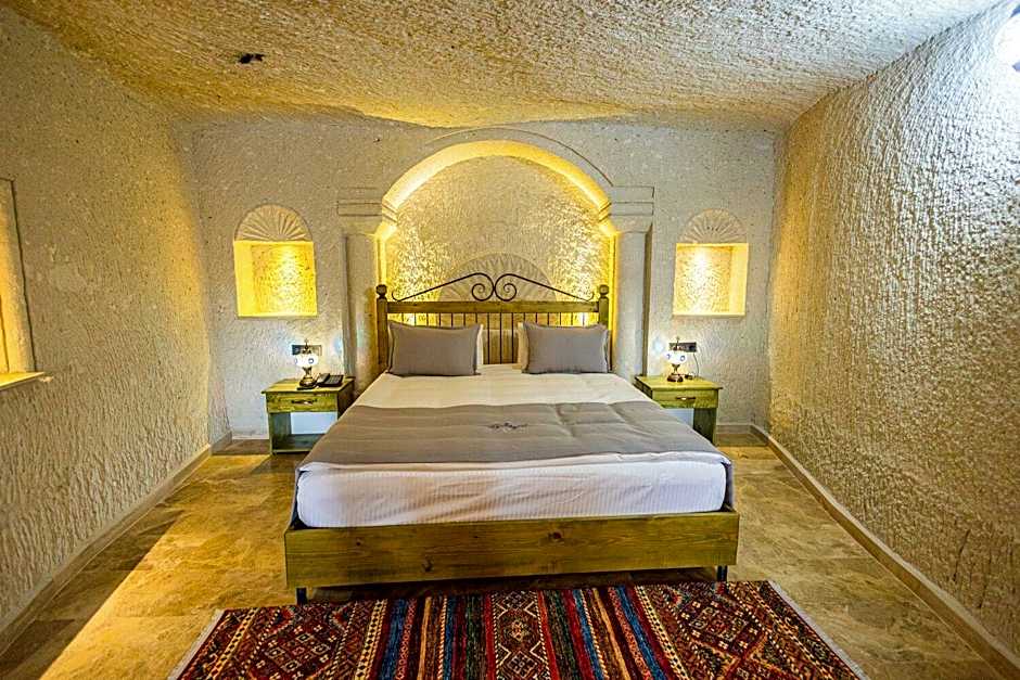 Majestic Cave House