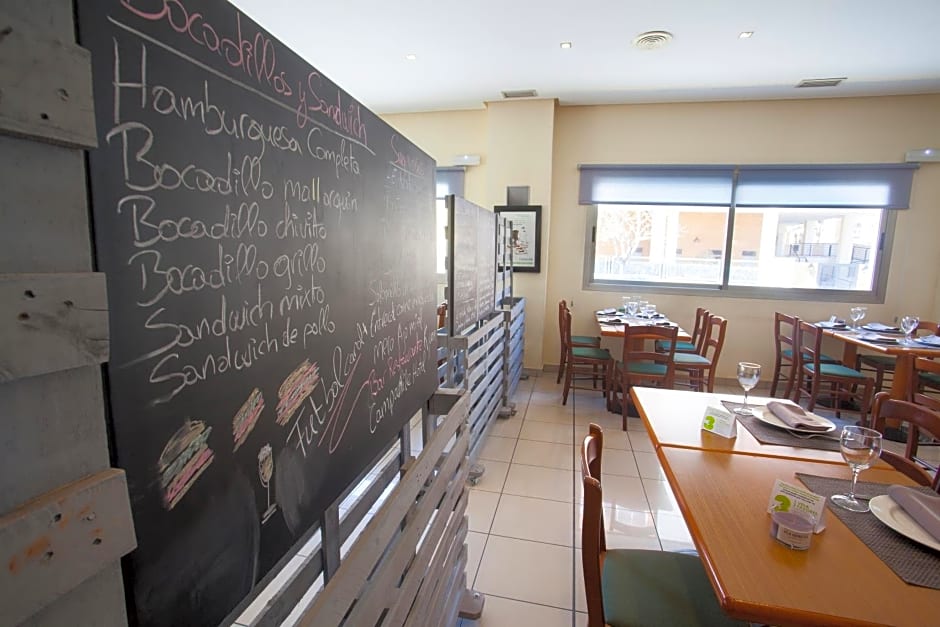 Travelodge Alicante Puerto