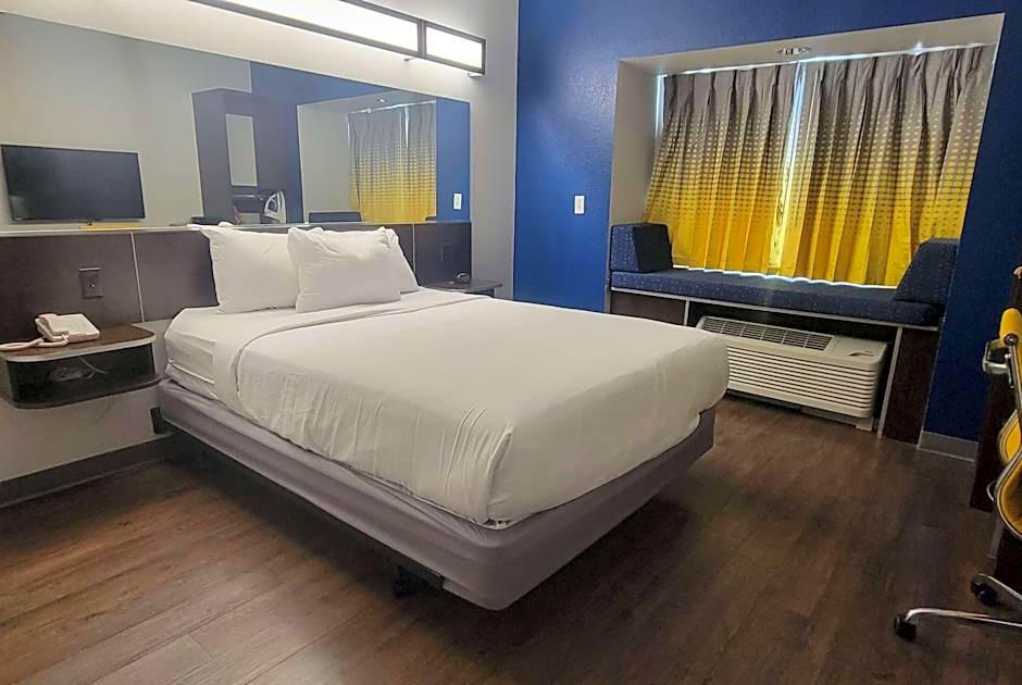 Microtel Inn & Suites By Wyndham Council Bluffs