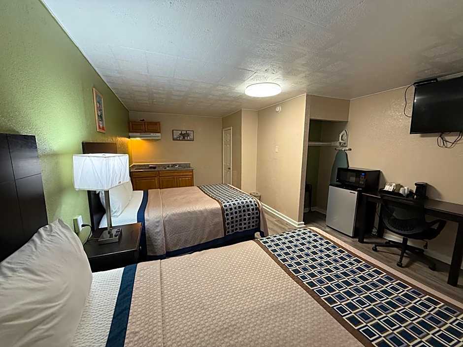 Executive Inn and Kitchenette Suites