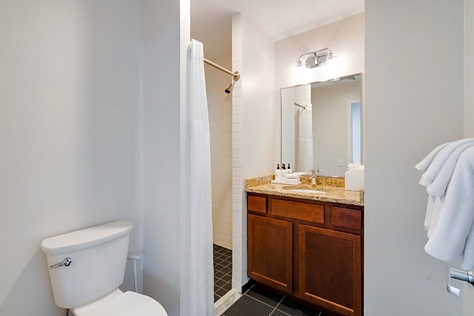 Mint House At Divine Lorraine Hotel – Philadelphia, PA