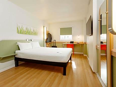 Ibis Budget Valencia Aeropuerto