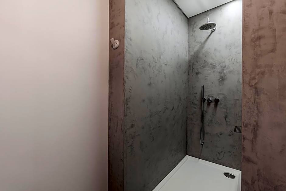 Spacious and Bright City Ap II