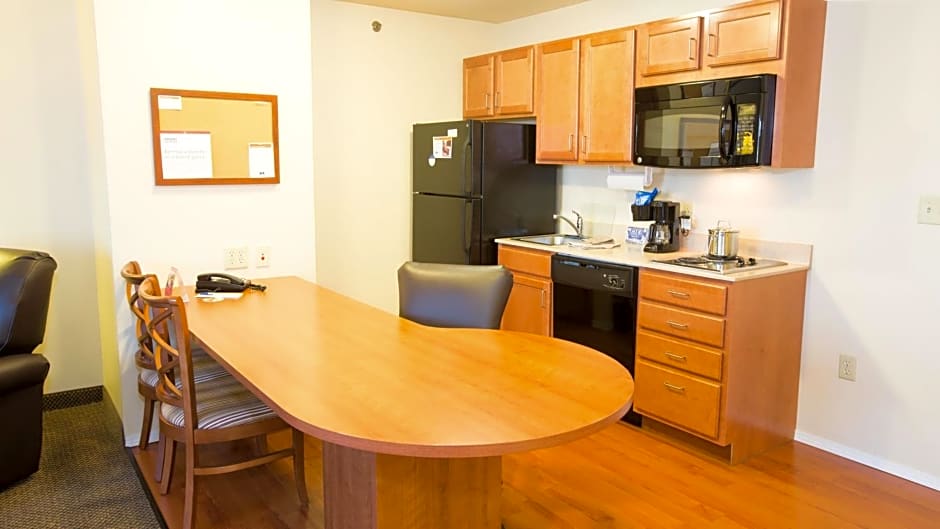 Candlewood Suites Springfield By IHG