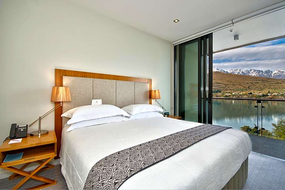 The Rees Hotel & Luxury Apartments