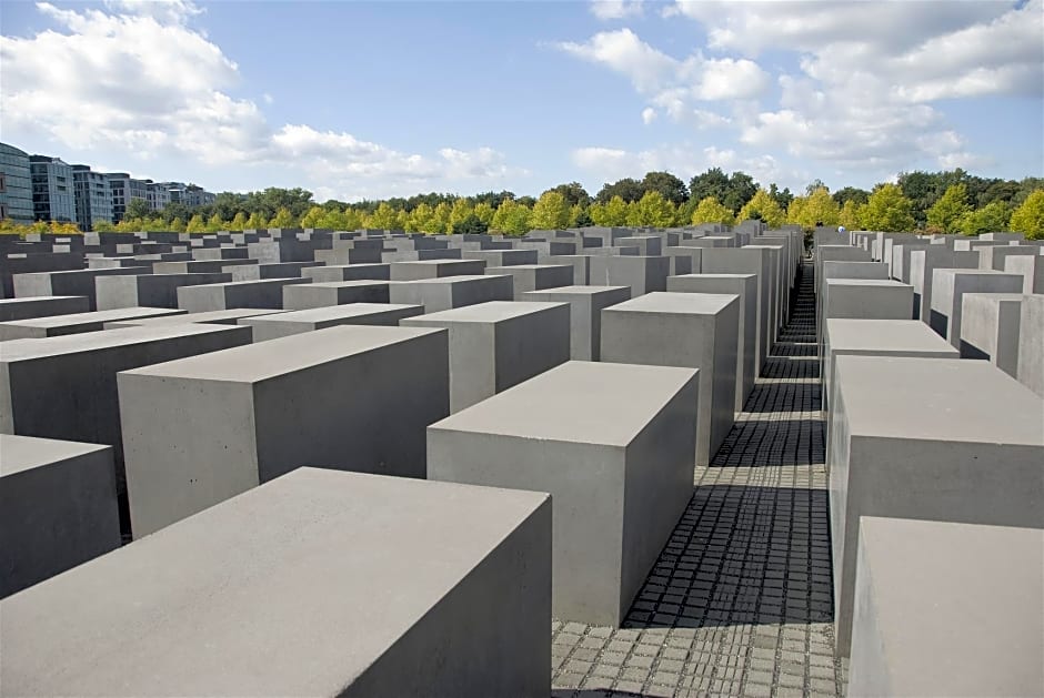 AMERON Berlin ABION Spreebogen Waterside